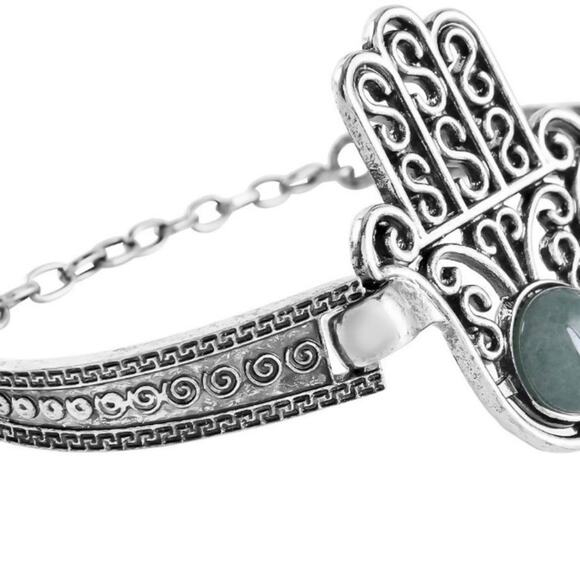 Green Adventurine Hamsa Hand Bracelet in Silvertone 7-9” 5 ctw - Picture 3 of 6